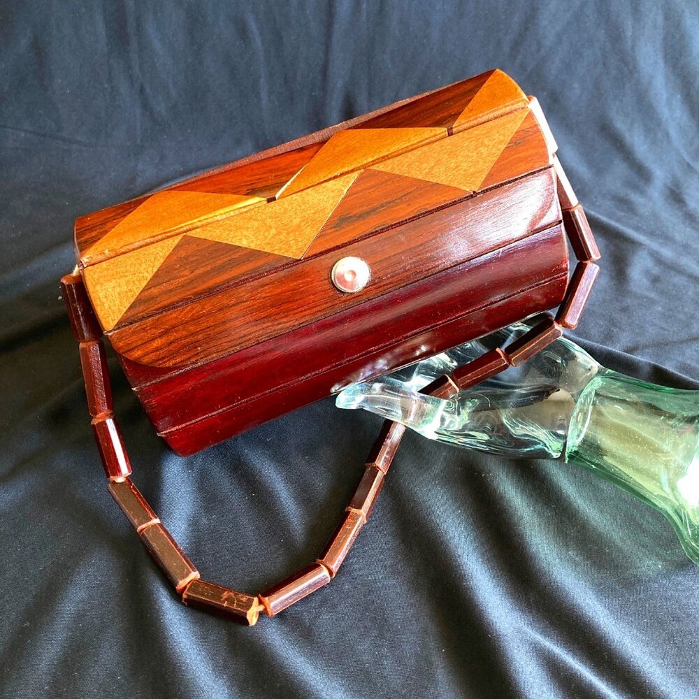 VTG 1960s Brown Barrel Shaped Wooden Slat Lined Purse Snap Closure Beaded Strap